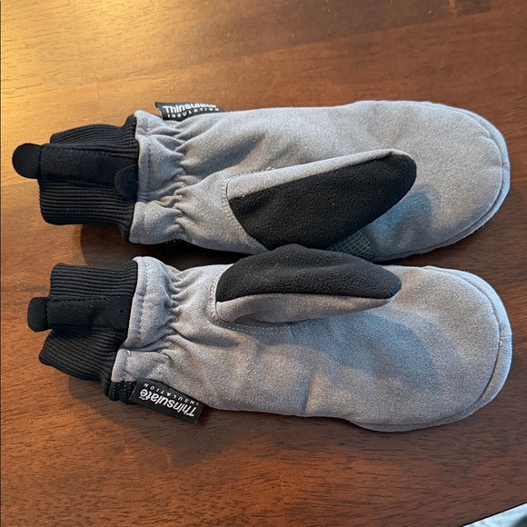 Toko Mittens - Picture 2 of 3